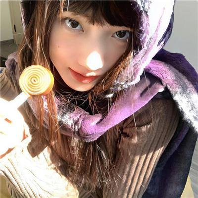 蒂拉和兰妮劫火车
